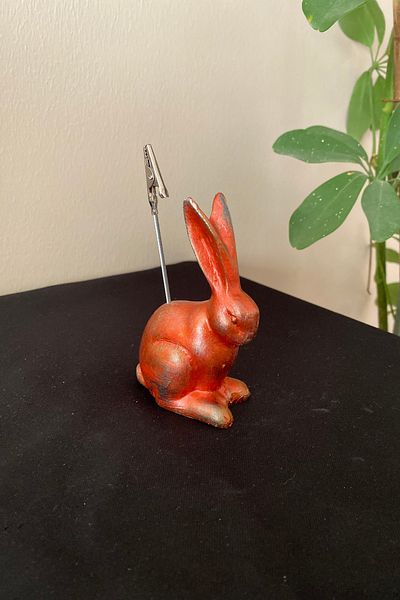 Tasarloxi Red Rabbit Note Holder