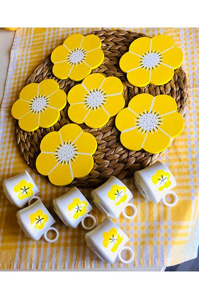 Den Tasarım Hediyelik Yellow Daisy 6-Piece Flower Design Coffee Cup Set Yellow