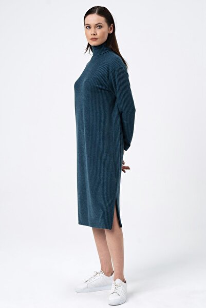 ALEXANDERGARDI Ribbed Wide Cut Dress (b21-500)