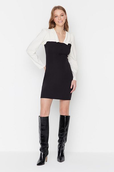 Trendyol Collection Černý zavinovací košilový límec Mini tkané šaty TWOAW23EL00611