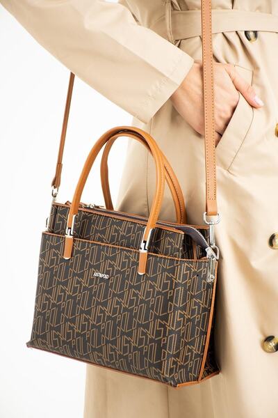 Just Polo حقيبة يد وكتف نسائية من Blores بلون بني داكن للموسم الجديد مطبوعة ب...