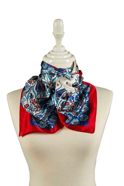 Bursa İpek Saks Red Tile Tulip Pattern Narrow Silky Scarf