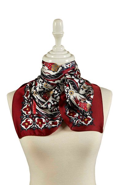 Bursa İpek Black Claret Red Carnation Pattern Narrow Silky Scarf