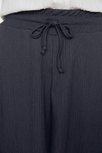 Trendyol Collection Shorts - Dunkelblau - Hoher Bund