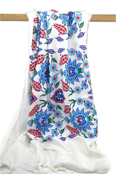 Develi 1973 Red Tulip Tile Printed Cotton Bamboo Peshtemal