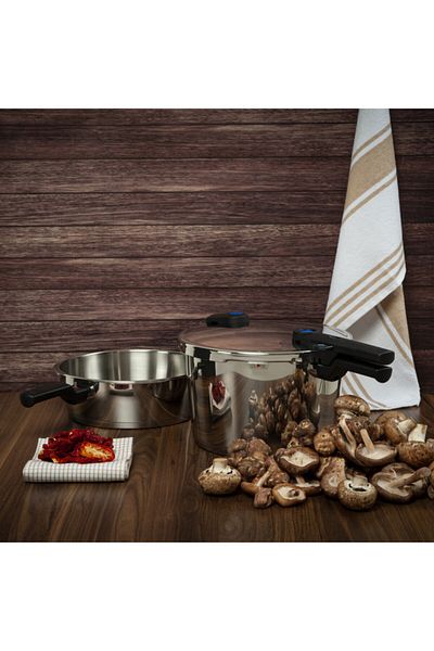 Fissler Vitaquick Pressure Cooker Set - 8 Lt + 4 Lt
