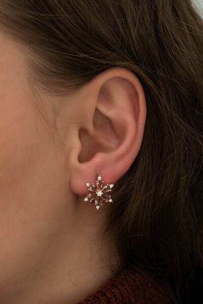 Nereze Kadın Gümüş Küpe