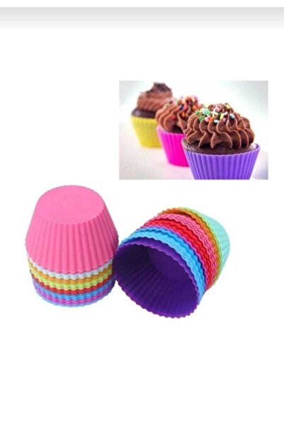 BUTTERCUP مجموعة من 6 قوالب كيك صغيرة من السيليكون