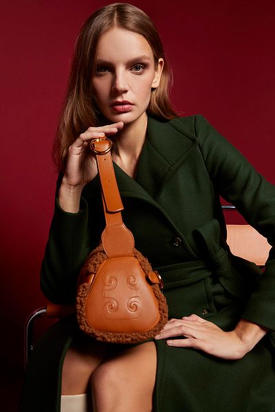 Pierre Cardin της Can Oker Taba βελούδινη γυναικεία τσάντα ώμου 05PCC22K2010