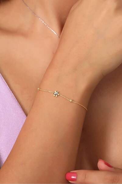 KAR DİAMOND 925 Ayar Gümüş Altın Kaplama Mix Taşlı Toplu Kar Tanesi Bileklik