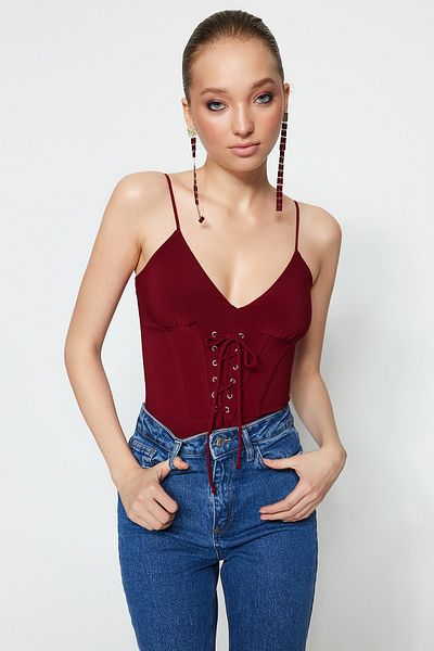 Trendyol Collection Weinroter Strickbody mit Druckknopf TPRSS23BD00018