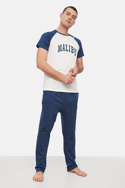Trendyol Collection Sada pleteného pyžama v námořnické modré THMSS21PT0235