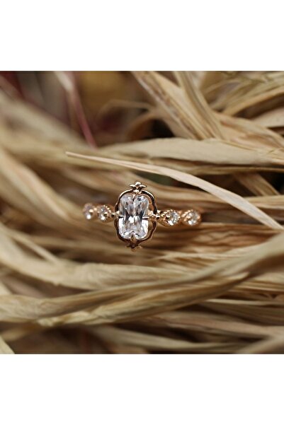 INZA mücevherat Vintage Aria Beyaz Topaz & Pırlanta Yüzük