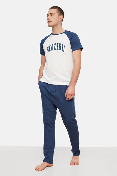 Trendyol Collection Sada pleteného pyžama v námořnické modré THMSS21PT0235