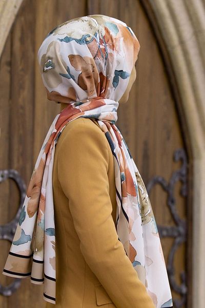 Vissona Γυναικείο σάλι Luxury Medina Silk Beige - Πούδρα