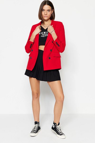 Trendyol Collection Czerwona marynarka z podwójną podszewką i zapinanym na zamek TWOAW23BC00019