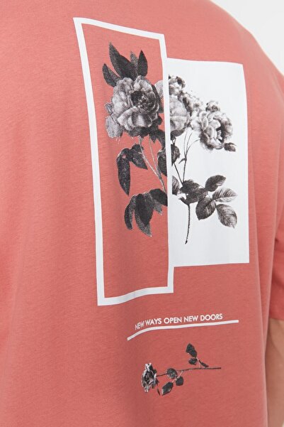 Trendyol Collection Βαμβακερό μπλουζάκι με φλοράλ εμπριμέ αποξηραμένο τριαντάφυλλο - TMNSS21TS1223