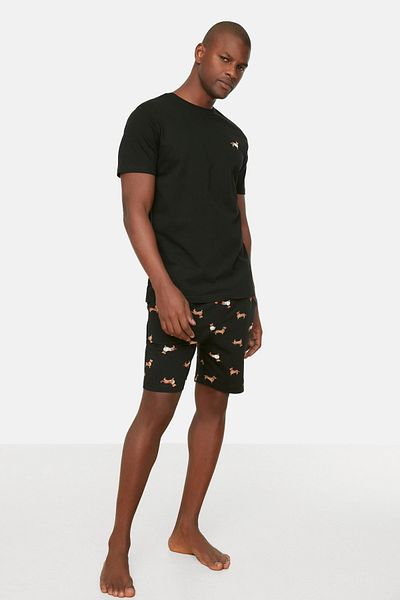 Trendyol Collection Μαύρο εμπριμέ 100% βαμβακερό σετ καλοκαιρινής πιτζάμας με κανονική εφαρμογή - THMSS21PT0920