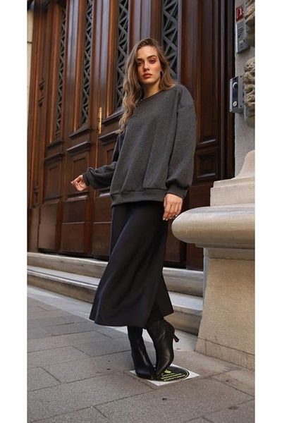KAROL Gorgeous Black Satin Skirt