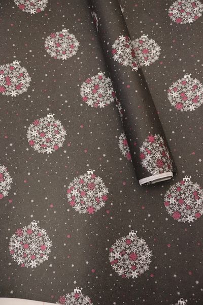 demontecraft Black Flower Ball Packaging Paper 70*100 Cm 5 Pieces Not Plush