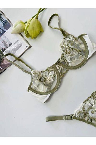 NurPeri İç Giyim Model floral cu broderie verde kaki - Set sutien și tanga pentru femei cu detaliu din satin