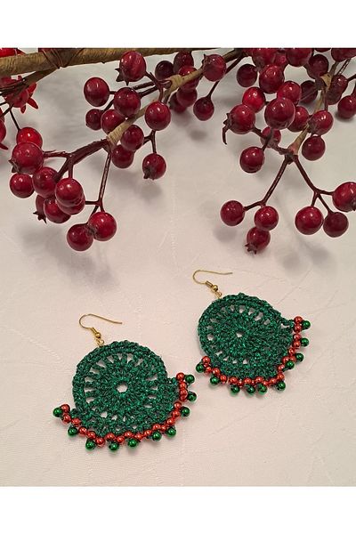 SOUL BY A&B Hand Knitted Glittered Green Earrings Dangle Christmas Earrings Red Green Beaded