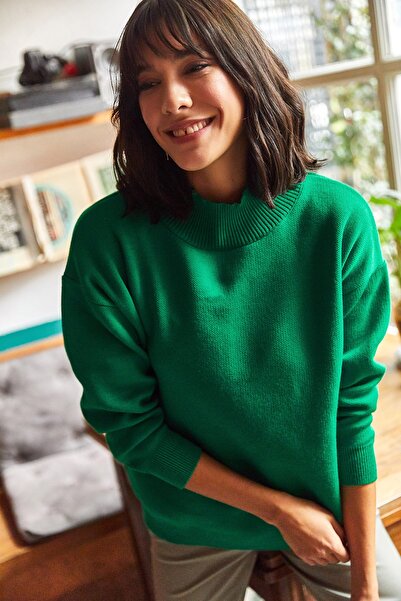 Olalook Kadın Zümrüt Yeşili Balıkçı Yaka Yumuşak Dokulu Salaş Triko Kazak