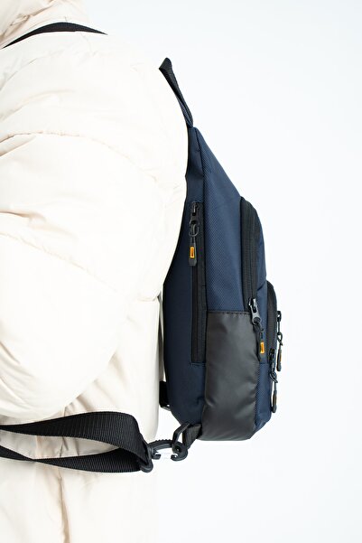 MEGA BAG Сумка через плече з перехресними ременями для грудей і спини