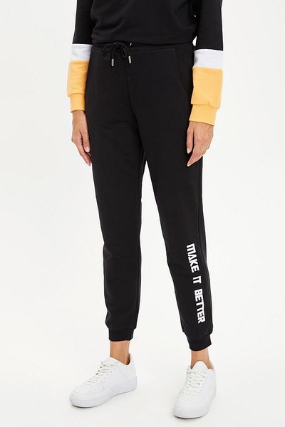 DeFacto Γυναικείο μαύρο κόκκινο Relax Fit εμπριμέ Jogger S1295AZ20AU
