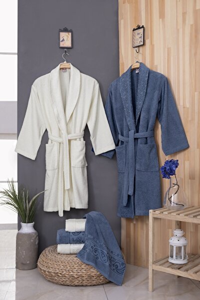 Fiesta %100 Pamuk 6 Parça Aile Bornoz Seti