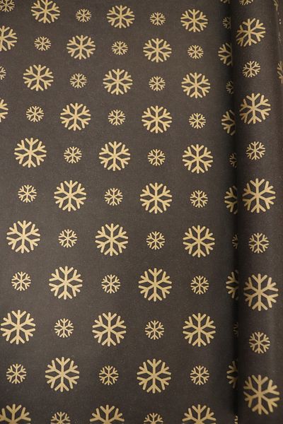 demontecraft Black Gold Snowflake Packaging Paper 70*100 Cm 5 Pieces Not Plush