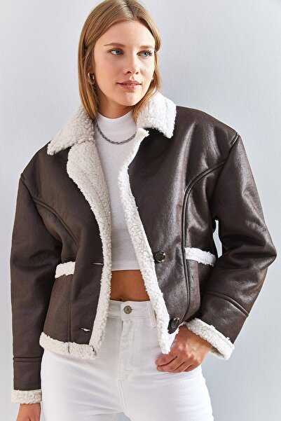 Bianco Lucci Dámský kudrnatý kožený kabát s laminovaným dvojitým límcem s knoflíky 2257