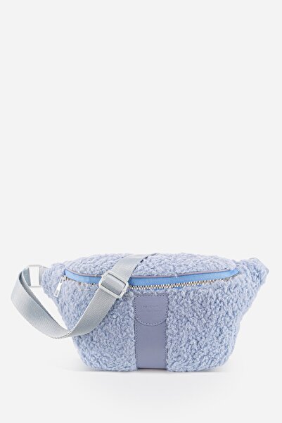 Housebags Women's Blue Faux Fur Woven Waist Bag 213