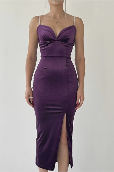 Afiş Butik Rochie din catifea cu bretele din piatra mov