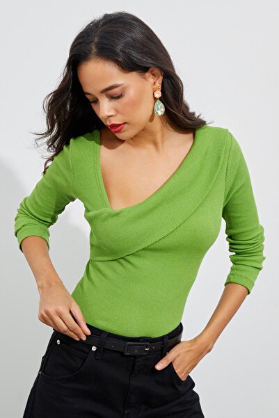 Cool & Sexy Bluse - Grün - Figurbetont