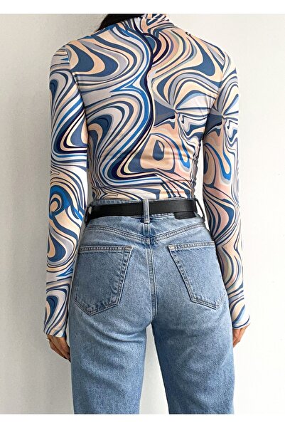 alenmoda Μακρυμάνικη μπλούζα με στάμπα με λαιμόκοψη