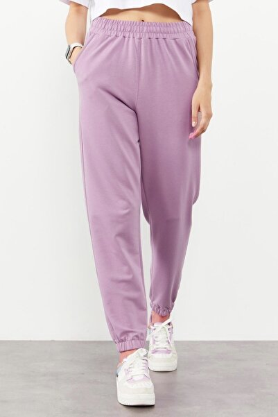 Aşkı Endam Νεργίς Δαρ Πάτσα Άλτ Εσόφμαν