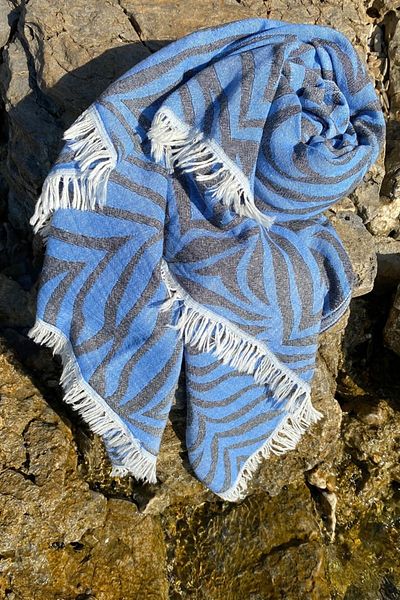 Denizli Concept Peshtemal de carnaval albastru 100% bumbac - 90x170 cm Plajă și baie Magnific