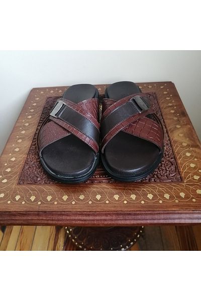 John May Unisex Genuine Leather Brown Crocodile Print Banded Buckle Flexible Non-Slip Rubber Sole Slippers