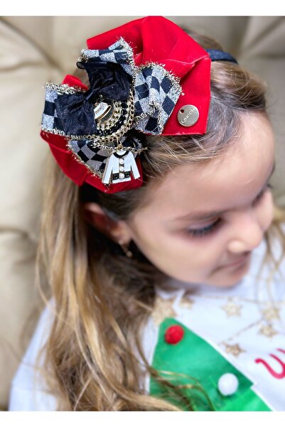 QUEEN AKSESUAR Новогодишна луксозна метална брошка с верижка, кариран мотив, панделка и корона за жени и деца