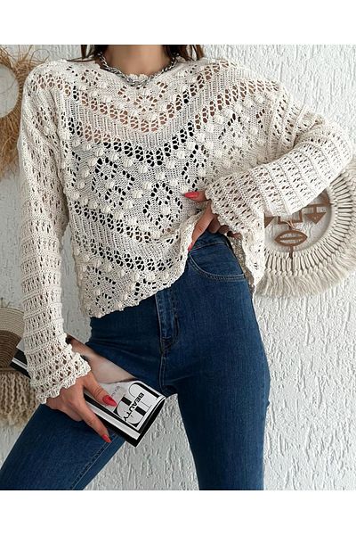 gozdefashion Women's White Embossed Patterned Openwork Sweater