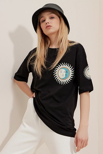 Trend Alaçatı Stili T-Shirt - Schwarz - Oversized