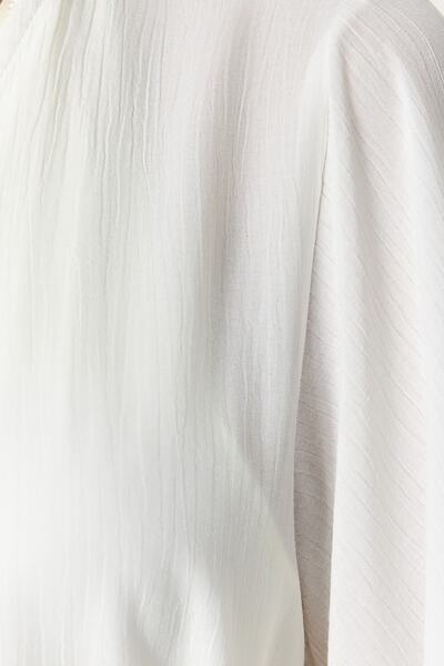 Trendyol Collection Ecru Belted Mini Woven Flounce Kimono&Kaftan TBESS21KM0002