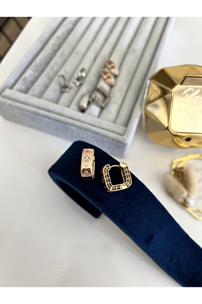 SU PERİSİ TAKI BİJUTERİ Vip Seri Gold Zirkon Taşlı Kare Küpe