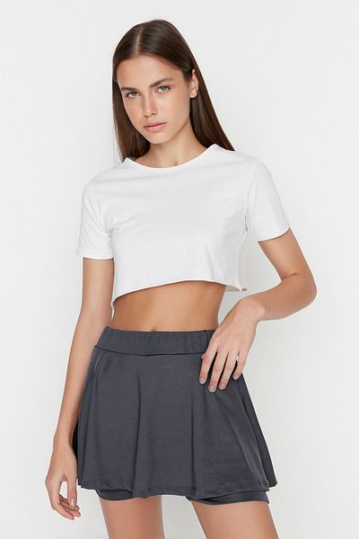 Trendyol Collection Antracitové 2vrstvé tenisové pletené sportovní šortky Sukně s šortkami uvnitř TWOSS22SR00067