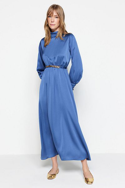 Trendyol Modest Tmavě modré večerní šaty s límečkem a manžetou TCTSS22EB0142