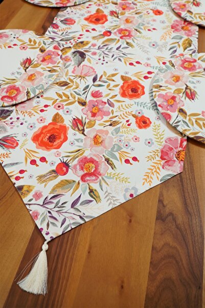 Viemso Pomegranate Flower Patterned Special Design Runner, Set of 6 Saucers