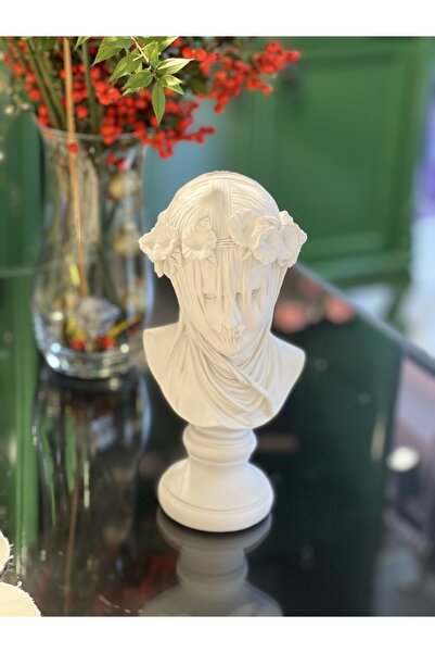 Mikasa Moor Beyaz Büst  Obje