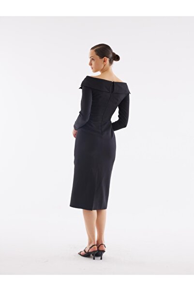 Juste Studio Чорна сукня-міді з вирізом-човником на ґудзиках