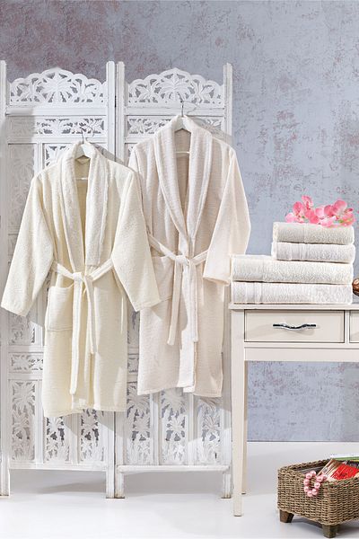 Bonny Home Σετ οικογενειακό μπουρνούζι 6 τεμαχίων Lacy Cream & Cream - Γυναικεία Ανδρική Πετσέτα Μπάνιου Προίκα
